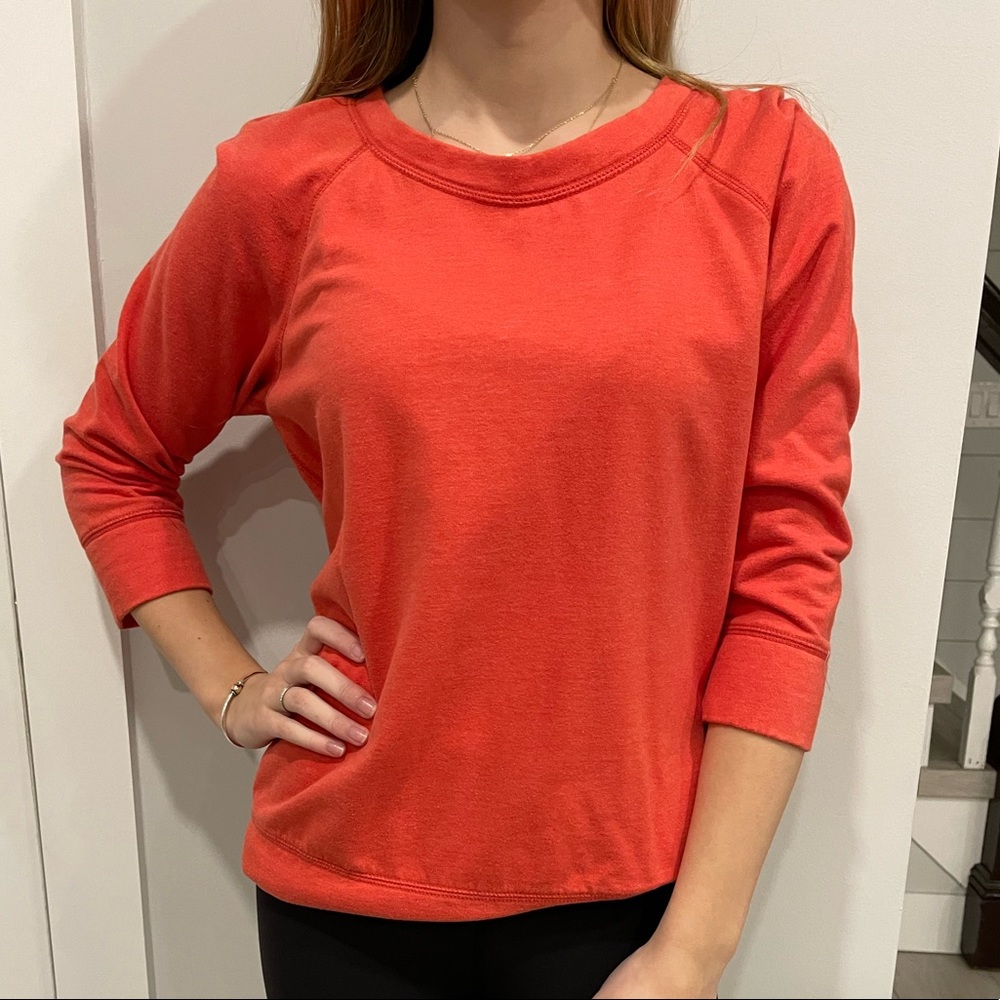 Y2K Orange GAP crew neck sweatshirt